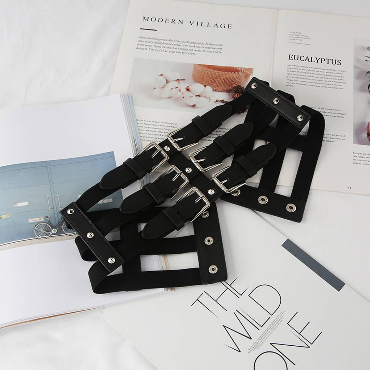 PUNK STYLE SUSPENDER BELT